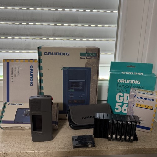 Grundig handdiktiergerät - grundig,