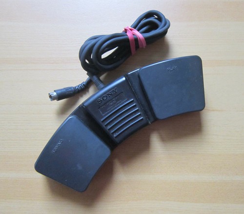 Sony foot control - fs-25,
